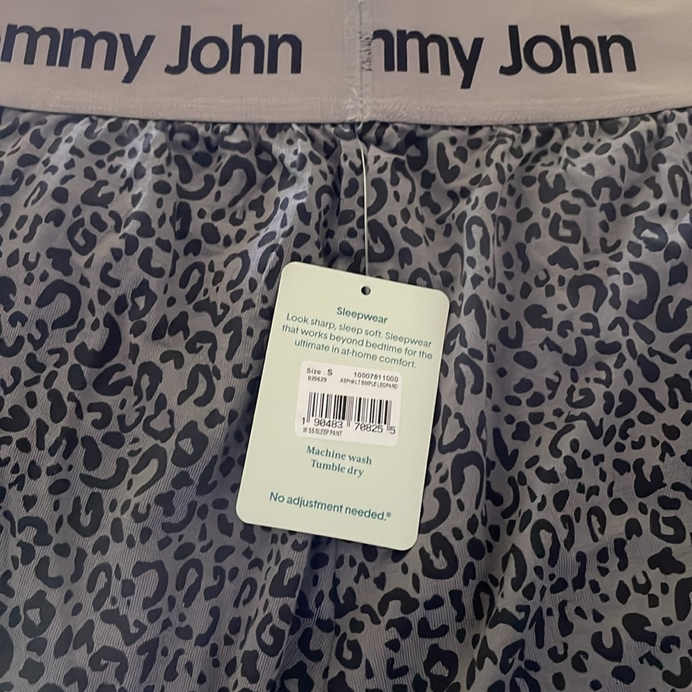 Tommy John Women's Grey Leopard Print Sleep Pants - Picture 2 of 6